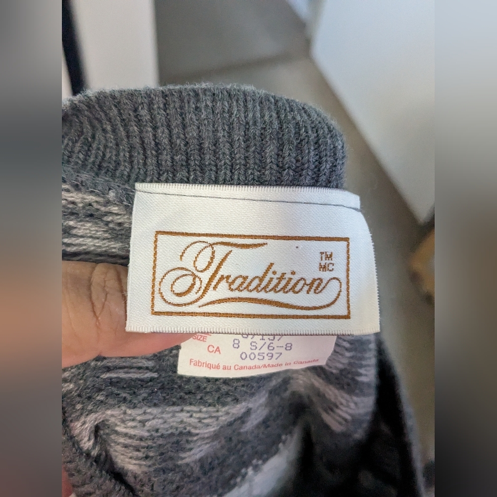 Tradition Vintage Cardigan Sweater Gray Fair Isle Knit | Made in Canada Women M - Picture 3 of 3
